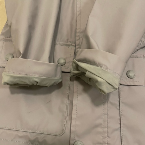 Gap 2years shark rain coat in perfect condition-like new - Picture 11 of 17